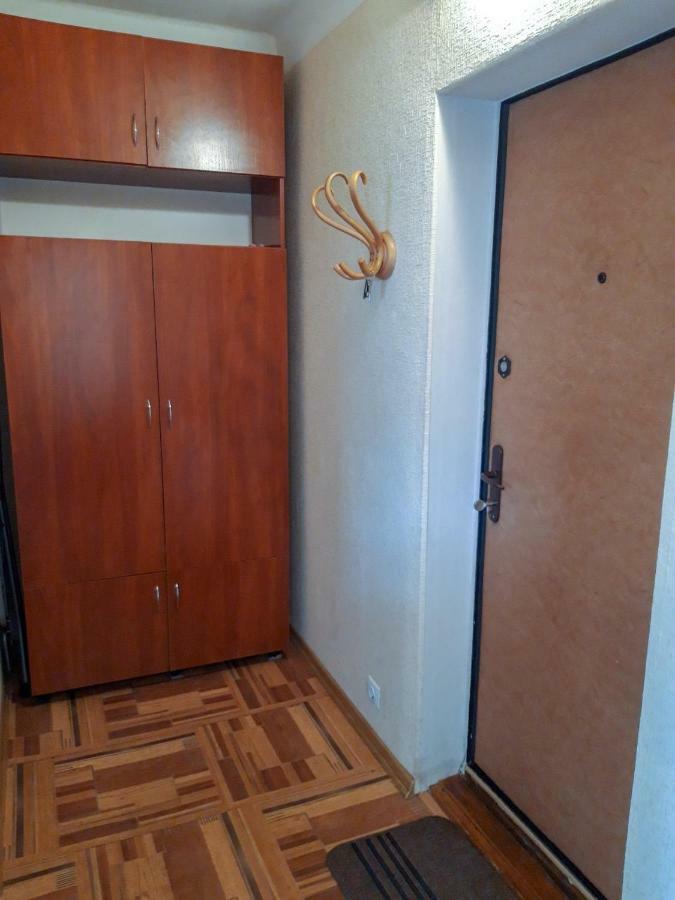 Apartment On Livoberezna Metro Station Kiev Luaran gambar