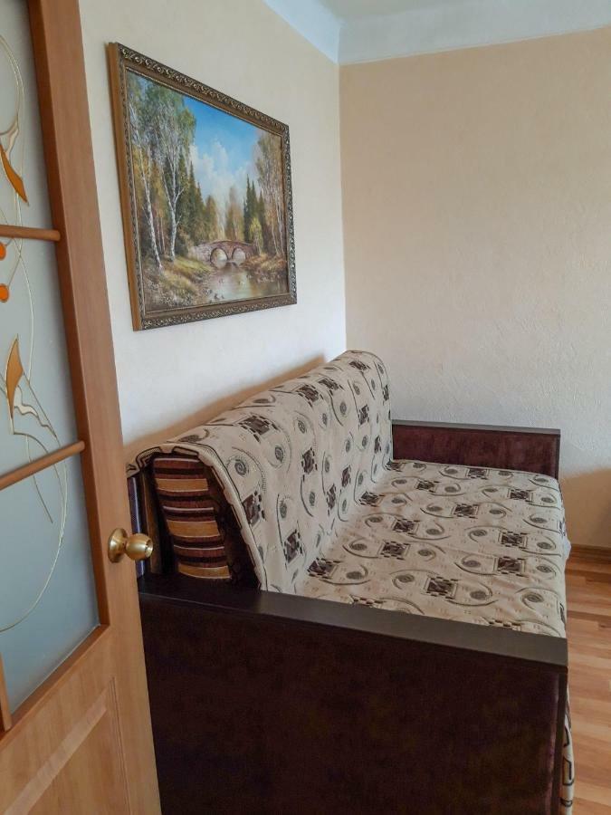 Apartment On Livoberezna Metro Station Kiev Luaran gambar